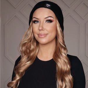 Chelsey smith new strawberry blonde beanie wig curly